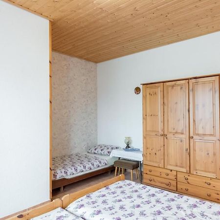 Ines & Hans Tar-Vabriga Luaran gambar